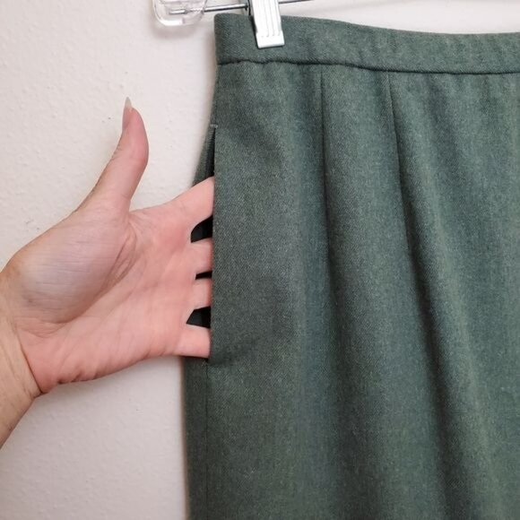 Pendleton sage green A line skirt - Picture 3 of 9